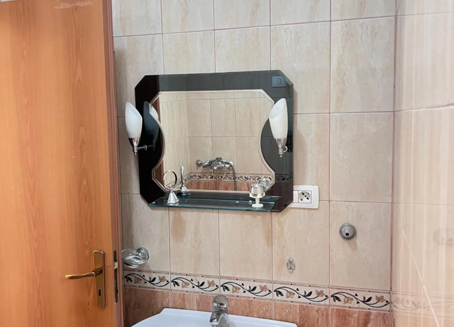 New Skanderbeg Square Apartment Tirana